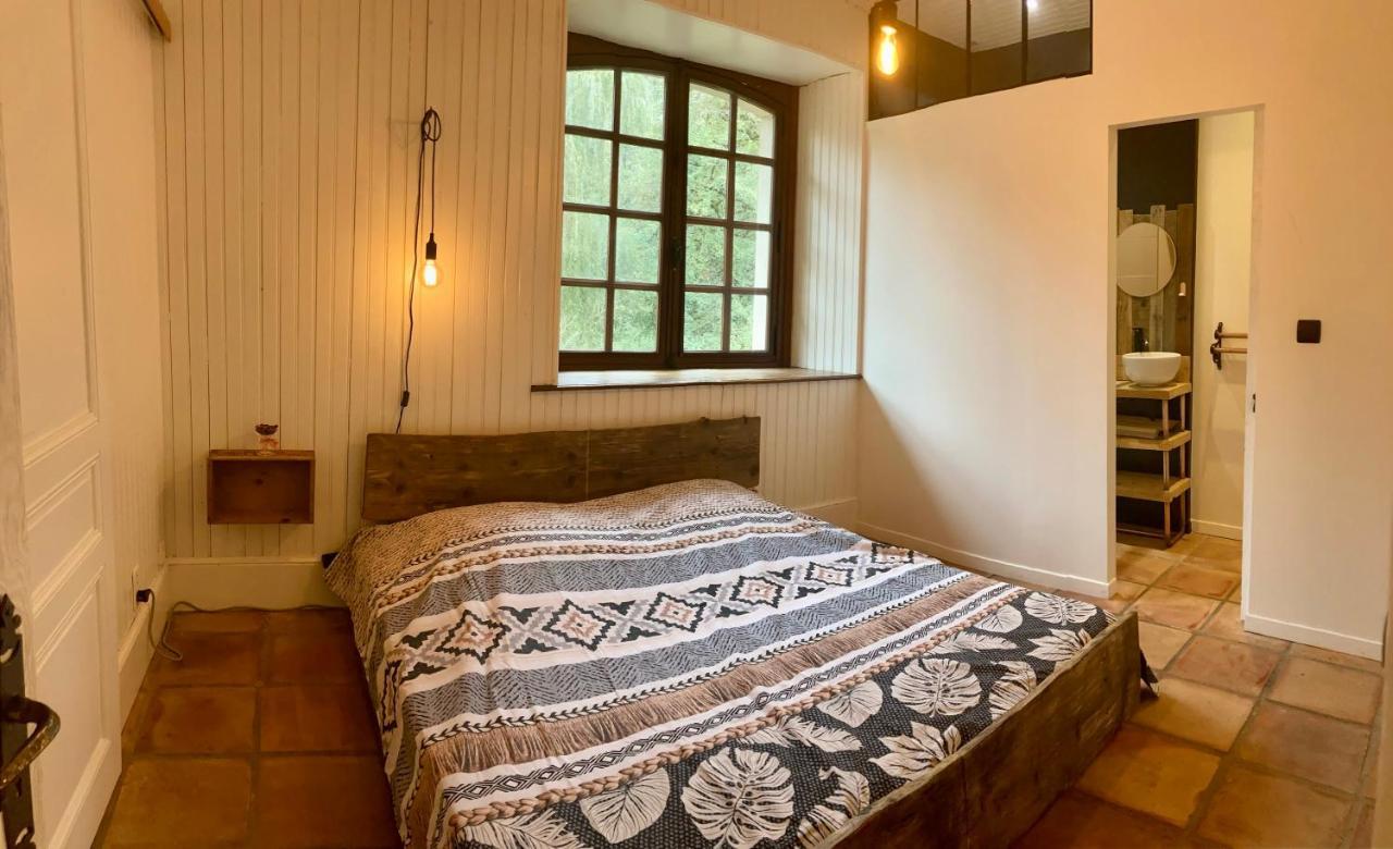 Domaine Du Moulin Bed and Breakfast Mouzieys-Teulet Exteriör bild